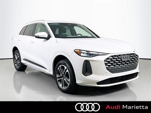2025 Audi Q5 Premium