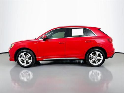 2021 Audi Q3 45 S line Premium