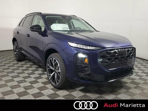 Navarra Blue Metallic 2026 Audi Q3 TFSI quattro S tronic