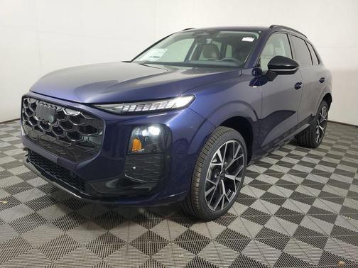 Navarra Blue Metallic 2026 Audi Q3 TFSI quattro S tronic