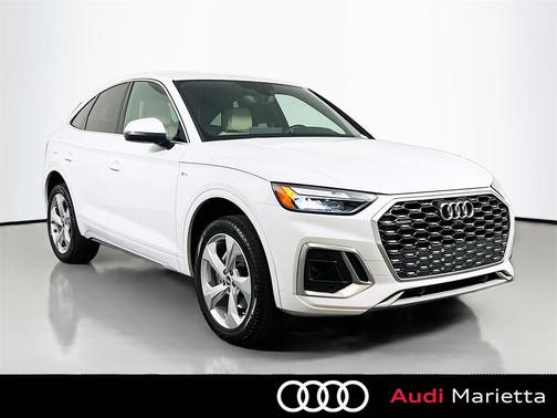 2022 Audi Q5 45 S line Premium Plus