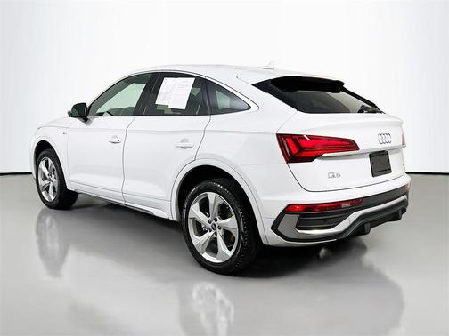 2022 Audi Q5 45 S line Premium Plus