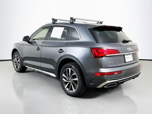2023 Audi Q5 45 S line Premium Plus