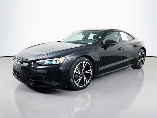 2022 Audi e-tron GT Premium Plus