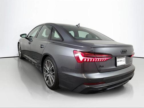 Daytona Gray Pearl Effect 2023 Audi A6 55 Premium Plus