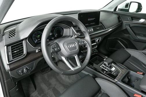 2025 Audi Q5 55 S line Premium Plus