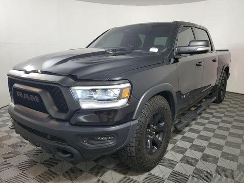 Diamond Black Crystal Pearlcoat 2021 RAM 1500 Rebel