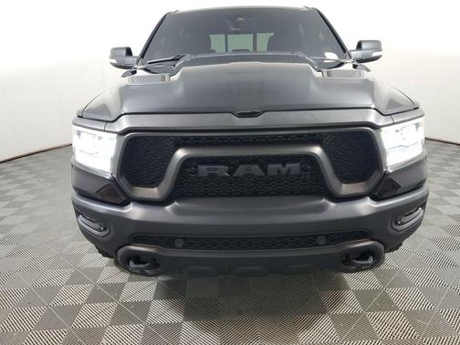 Diamond Black Crystal Pearlcoat 2021 RAM 1500 Rebel