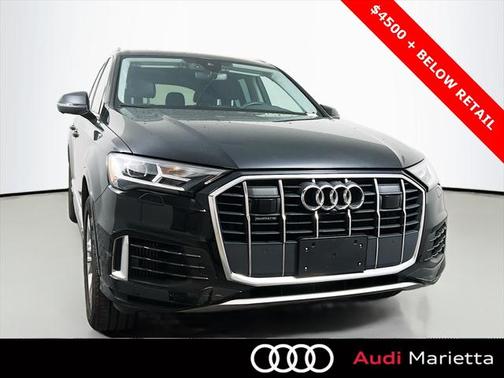 2022 Audi Q7 55 Premium Plus