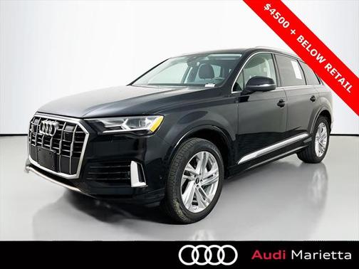 2022 Audi Q7 55 Premium Plus