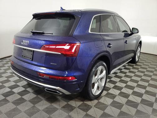 2024 Audi Q5 45 S line Premium Plus
