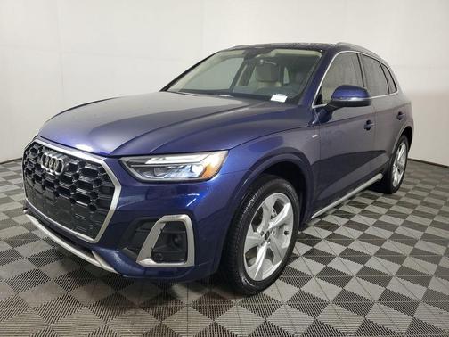 2024 Audi Q5 45 S line Premium Plus