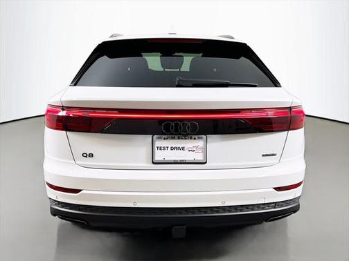 2025 Audi Q8 55 Premium Plus