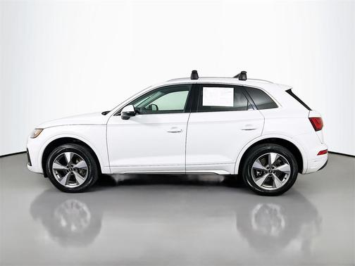 2023 Audi Q5 40 Premium