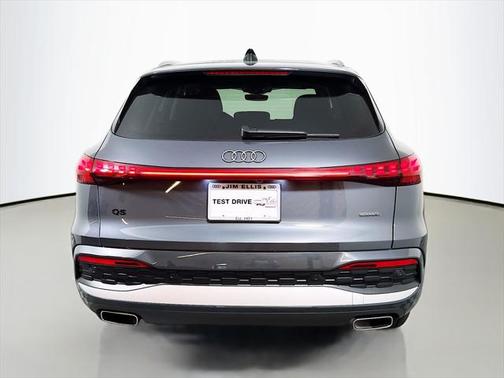 2025 Audi Q5 Premium Plus