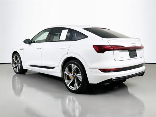 2022 Audi e-tron Sportback S line Prestige