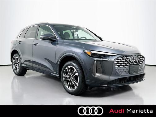 2025 Audi Q5 Premium