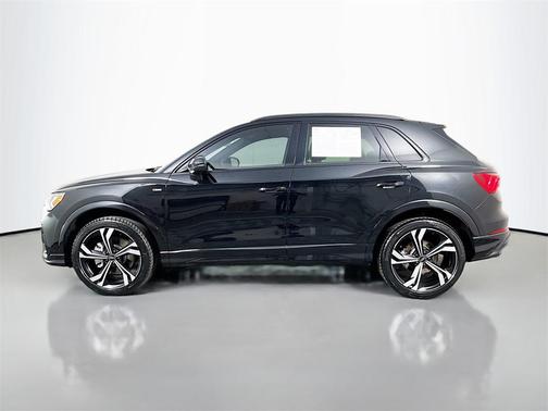 2024 Audi Q3 45 S line Premium Plus
