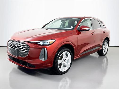 2025 Audi Q5 Premium Plus TFSI quattro S tronic