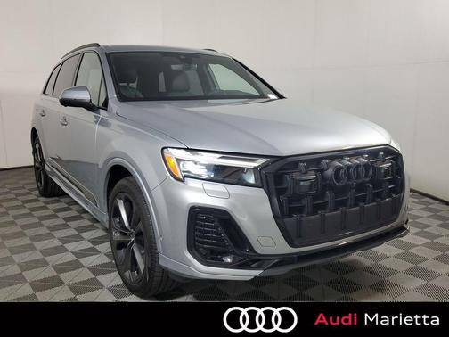 Satellite Silver Metallic 2025 Audi Q7 55 Premium Plus