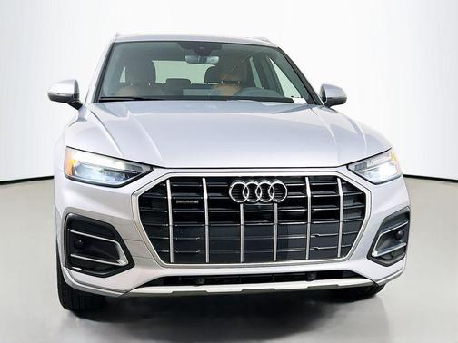 2022 Audi Q5 40 Premium Plus