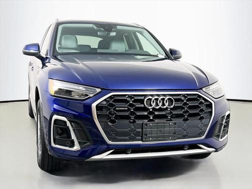 2022 Audi Q5 45 S line Premium