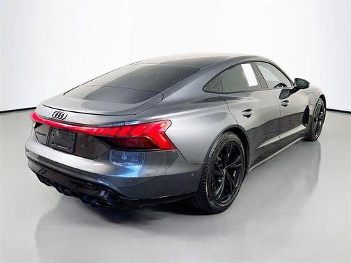 2023 Audi e-tron GT Prestige quattro