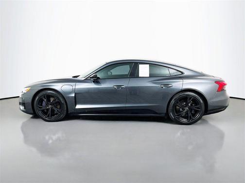 2023 Audi e-tron GT Prestige quattro