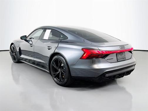 2023 Audi e-tron GT Prestige quattro