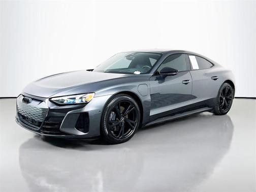 2023 Audi e-tron GT Prestige quattro