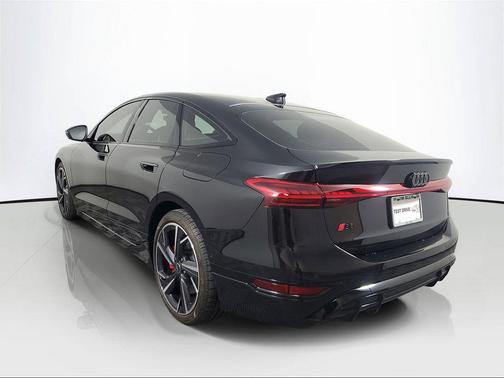 2025 Audi S6 e-tron Premium Plus