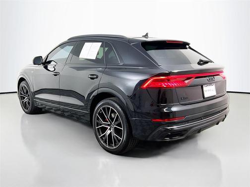 2022 Audi Q8 55 Prestige