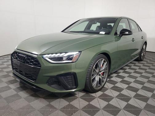 District Green Metallic 2023 Audi S4 Premium Plus TFSI quattro Tiptronic