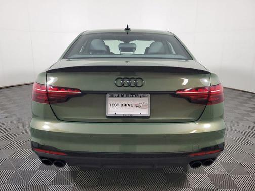 District Green Metallic 2023 Audi S4 Premium Plus TFSI quattro Tiptronic