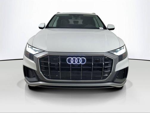 2023 Audi Q8 55 Premium Plus