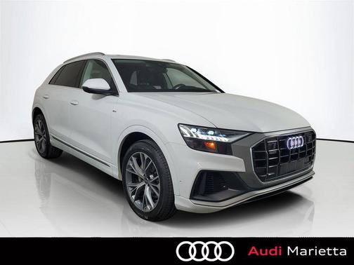 2023 Audi Q8 55 Premium Plus
