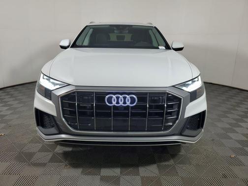 2023 Audi Q8 55 Premium Plus
