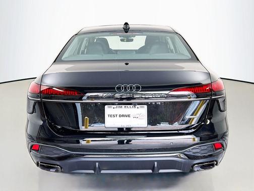 2026 Audi A6 Premium Plus quattro S tronic