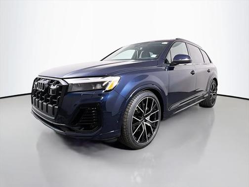 2025 Audi Q7 55 Premium Plus