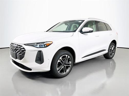 2025 Audi Q5 Premium Plus