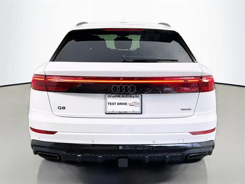 2026 Audi Q8 55 Premium Plus