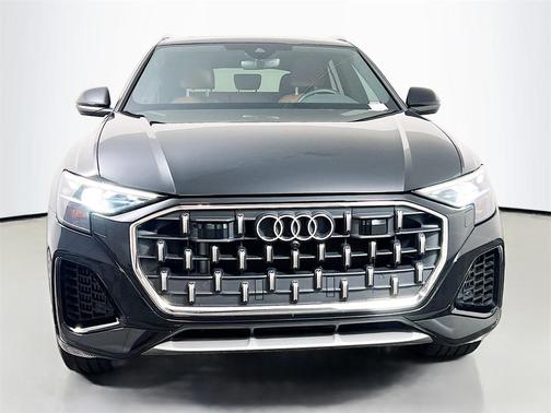 2024 Audi Q8 55 Premium Plus