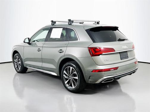 2023 Audi Q5 45 S line Premium Plus