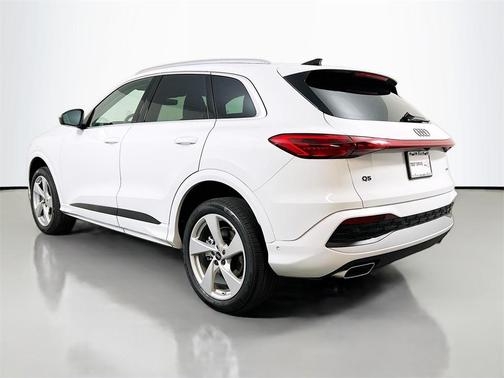 2025 Audi Q5 Premium Plus TFSI quattro S tronic