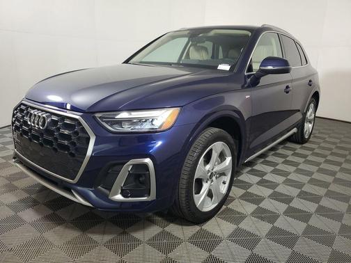 2025 Audi Q5 45 S line Premium Plus