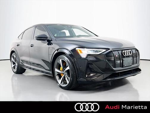 2022 Audi e-tron S Premium Plus