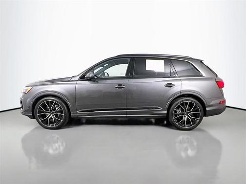 2025 Audi Q7 55 Premium Plus