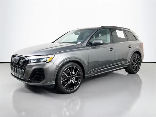2025 Audi Q7 55 Premium Plus