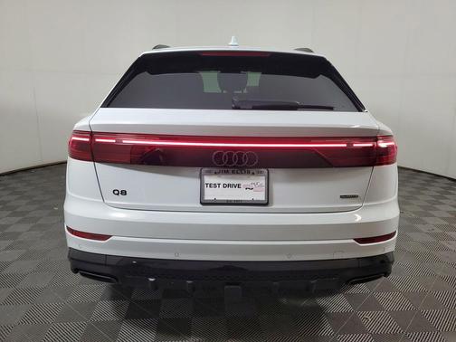 Glacier White Metallic 2026 Audi Q8 55 Premium Plus