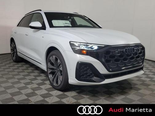 Glacier White Metallic 2026 Audi Q8 55 Premium Plus